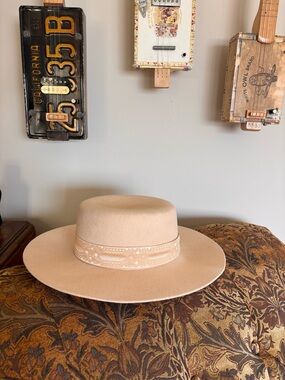 Lack Of Color Wide Brim Felt Rancher Hat in Beige